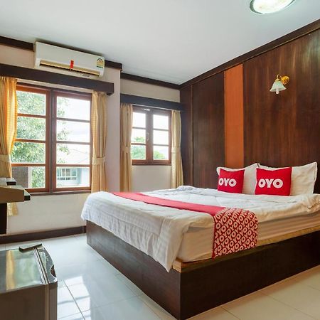 Oyo 75356 Thipsiri Lodge Τσιάνγκ Μάι Εξωτερικό φωτογραφία