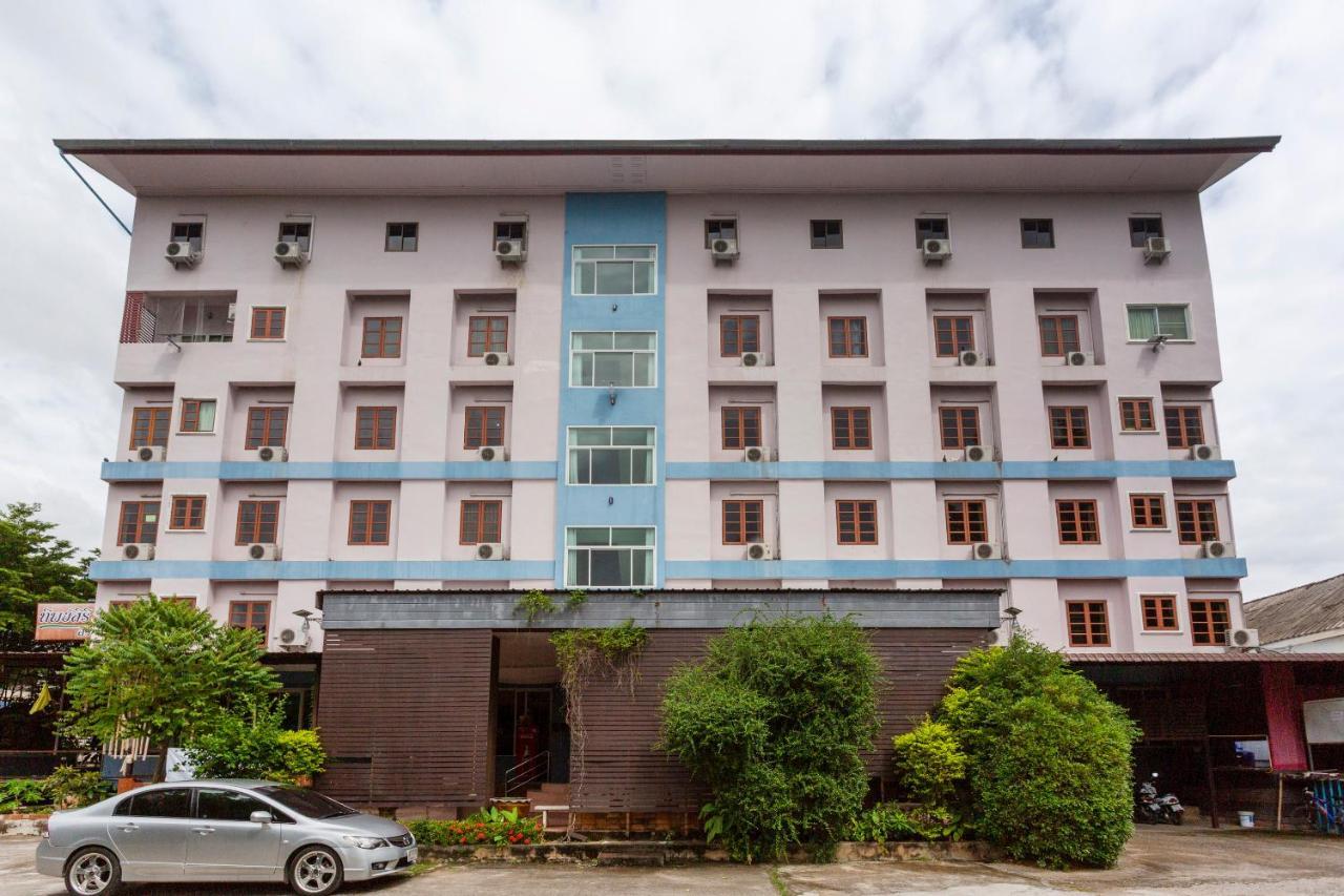 Oyo 75356 Thipsiri Lodge Τσιάνγκ Μάι Εξωτερικό φωτογραφία