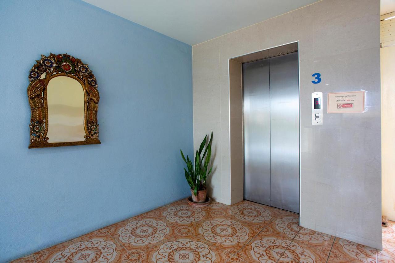 Oyo 75356 Thipsiri Lodge Τσιάνγκ Μάι Εξωτερικό φωτογραφία