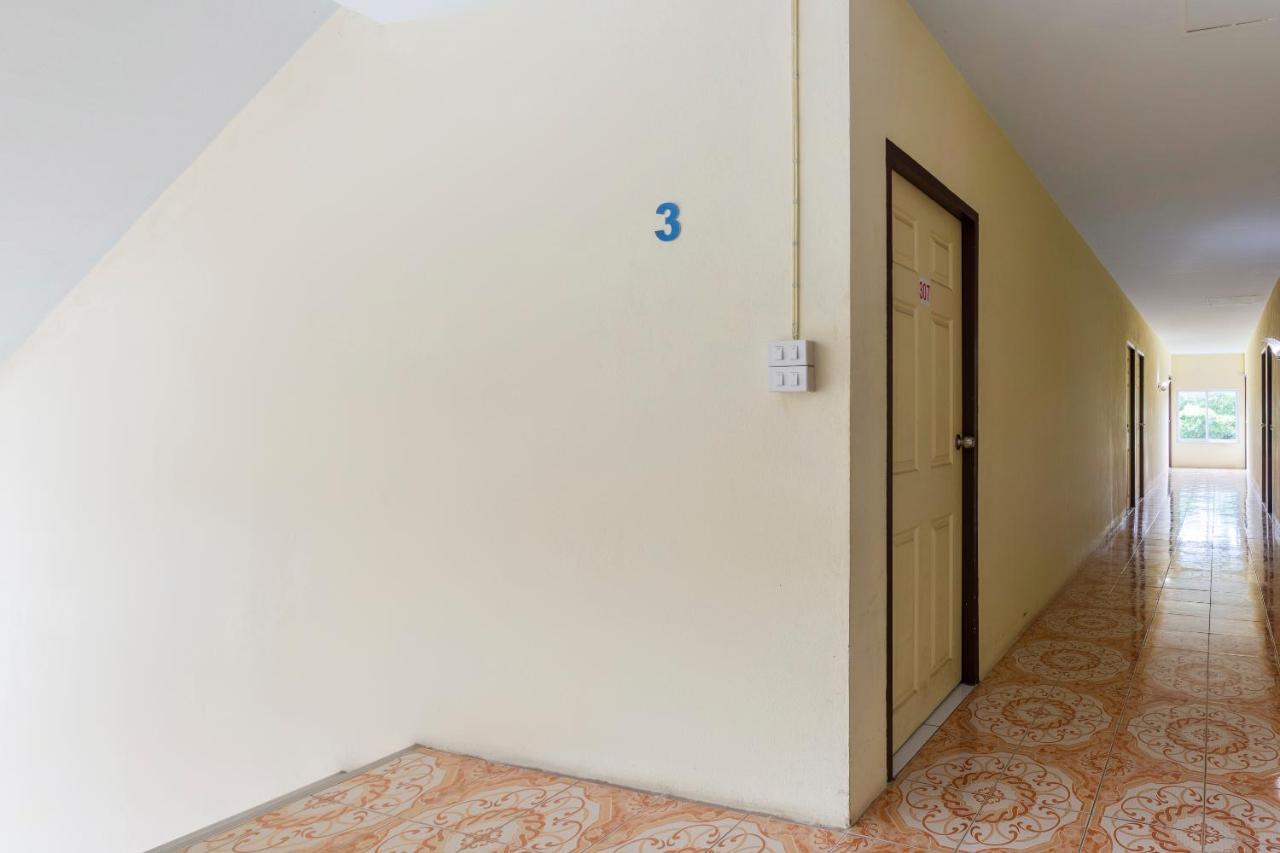 Oyo 75356 Thipsiri Lodge Τσιάνγκ Μάι Εξωτερικό φωτογραφία