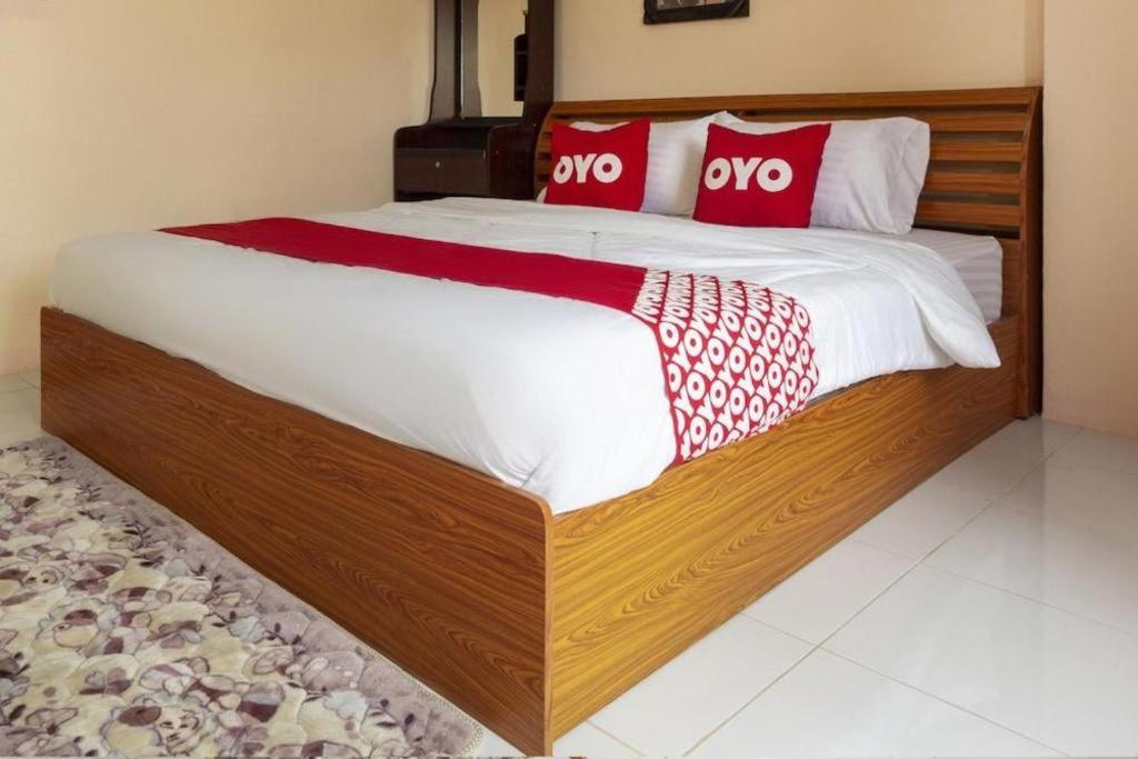Oyo 75356 Thipsiri Lodge Τσιάνγκ Μάι Εξωτερικό φωτογραφία