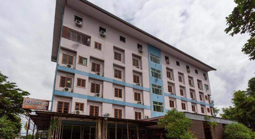 Oyo 75356 Thipsiri Lodge Τσιάνγκ Μάι Εξωτερικό φωτογραφία